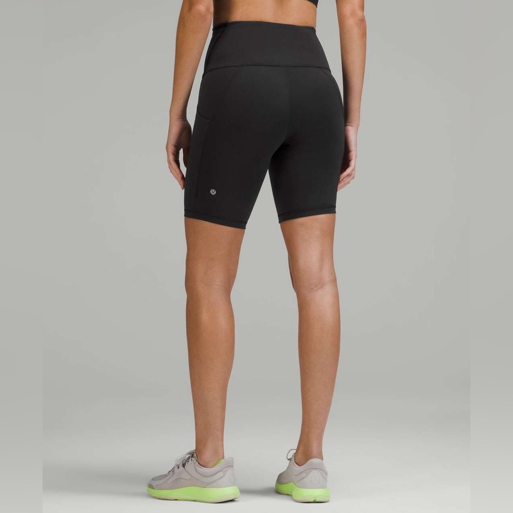 Lululemon Wunder Train High-Rise Shorts Pockets Yoga Running Activewear Workout